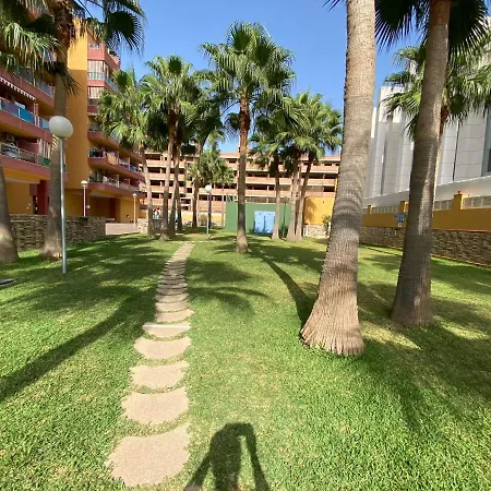 Expoholidays-santa Ana Apartment *