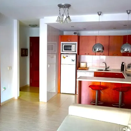 Expoholidays-santa Ana Apartment *